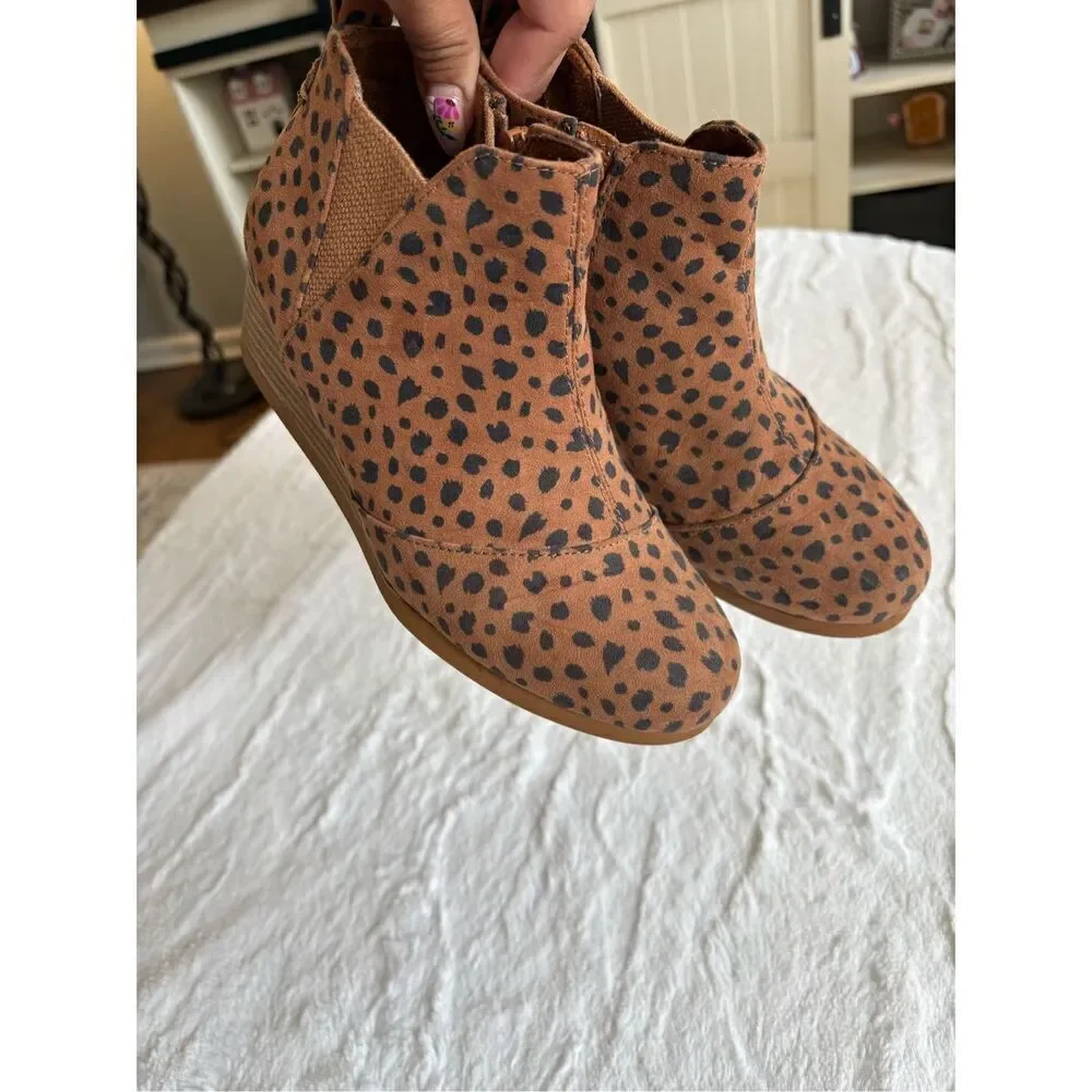 TOMS Kelsey Girls Toddler Youth Boot 3 M US Little Kid Cheetah